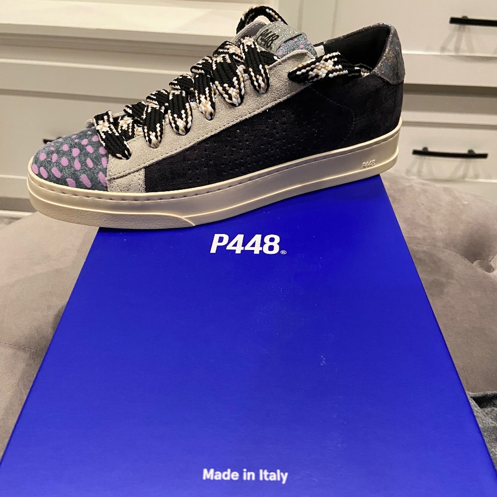 P448 Women’s sneaker